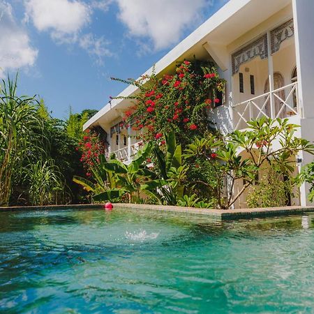 Isla Indah Retreat Boutique Hotel Nusa Lembongan  Exterior photo