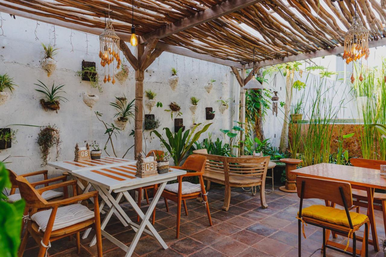 Isla Indah Retreat Boutique Hotel Nusa Lembongan  Exterior photo