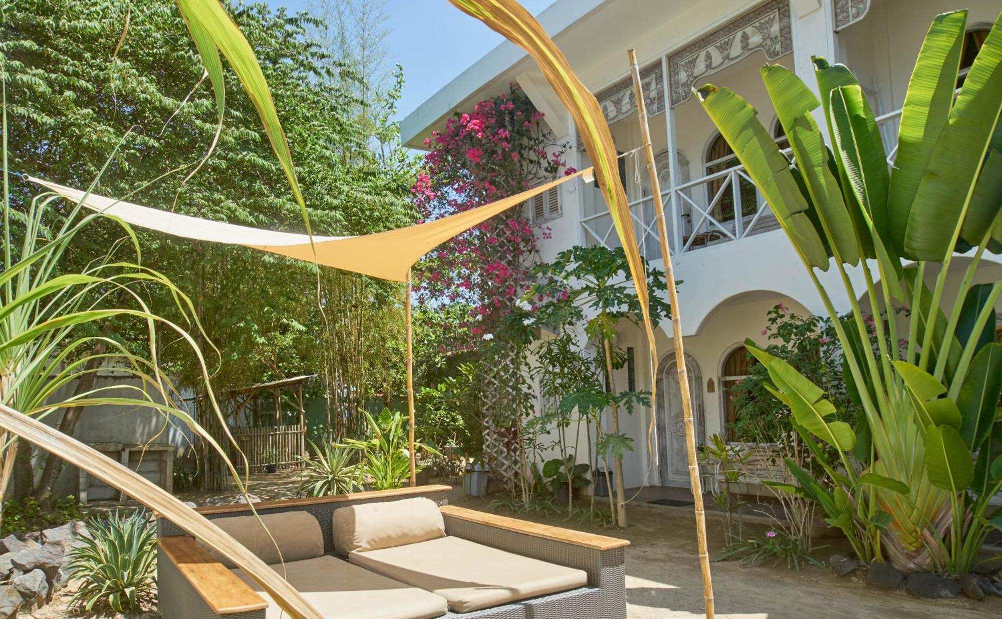 Isla Indah Retreat Boutique Hotel Nusa Lembongan  Exterior photo